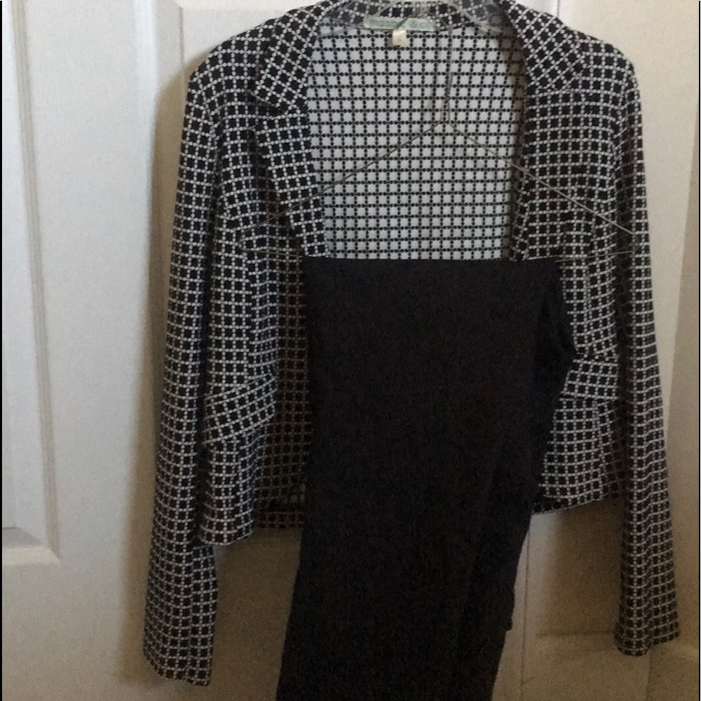 Woman’s Blazer and Pant set